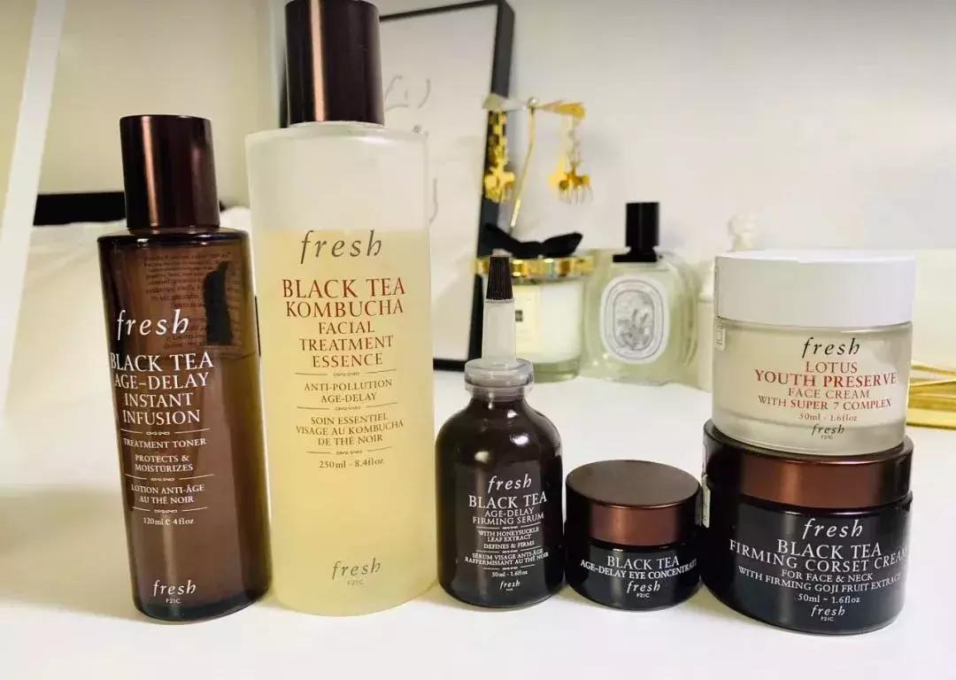 40岁的高圆圆真的保养得很好,高圆圆为啥40岁才生孩子