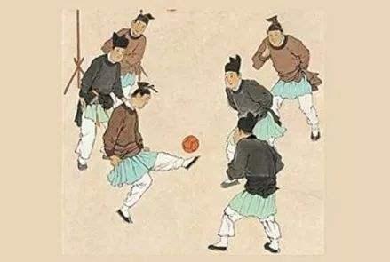 蹴鞠的起源200字,中国古代蹴鞠的发展趋势和原因