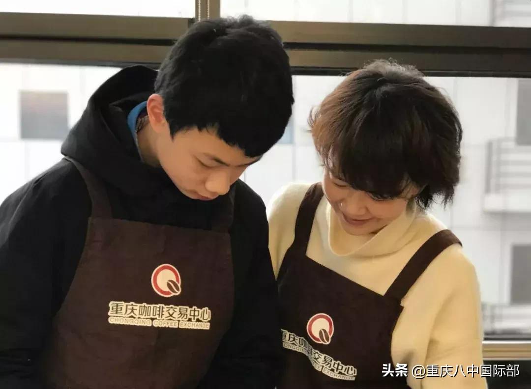 八中国际部｜群星闪耀之朱子峣：心有猛虎，细嗅蔷薇