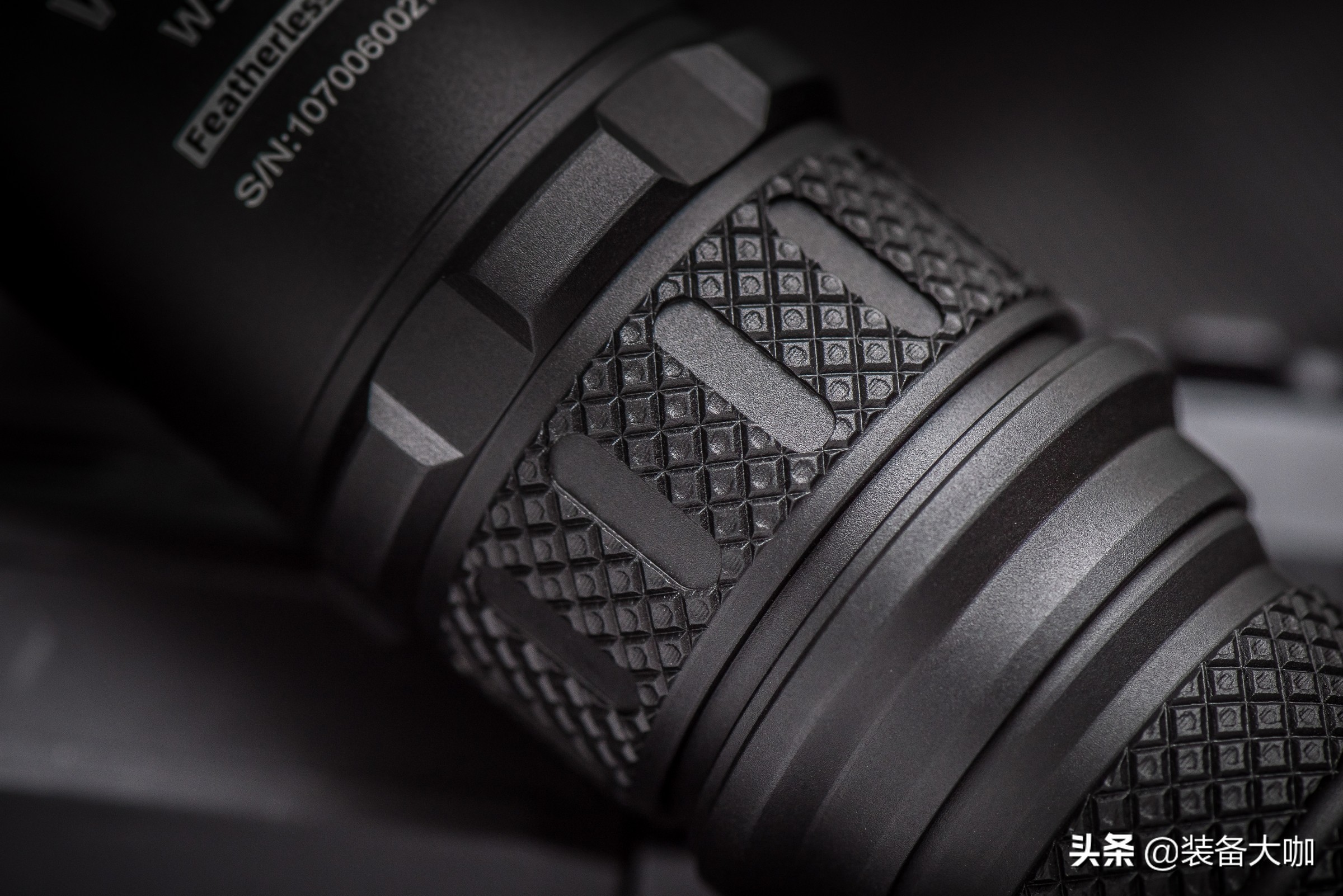 亮瞎钛合金狗眼的手电筒,能亮瞎钛合金狗眼的手电筒