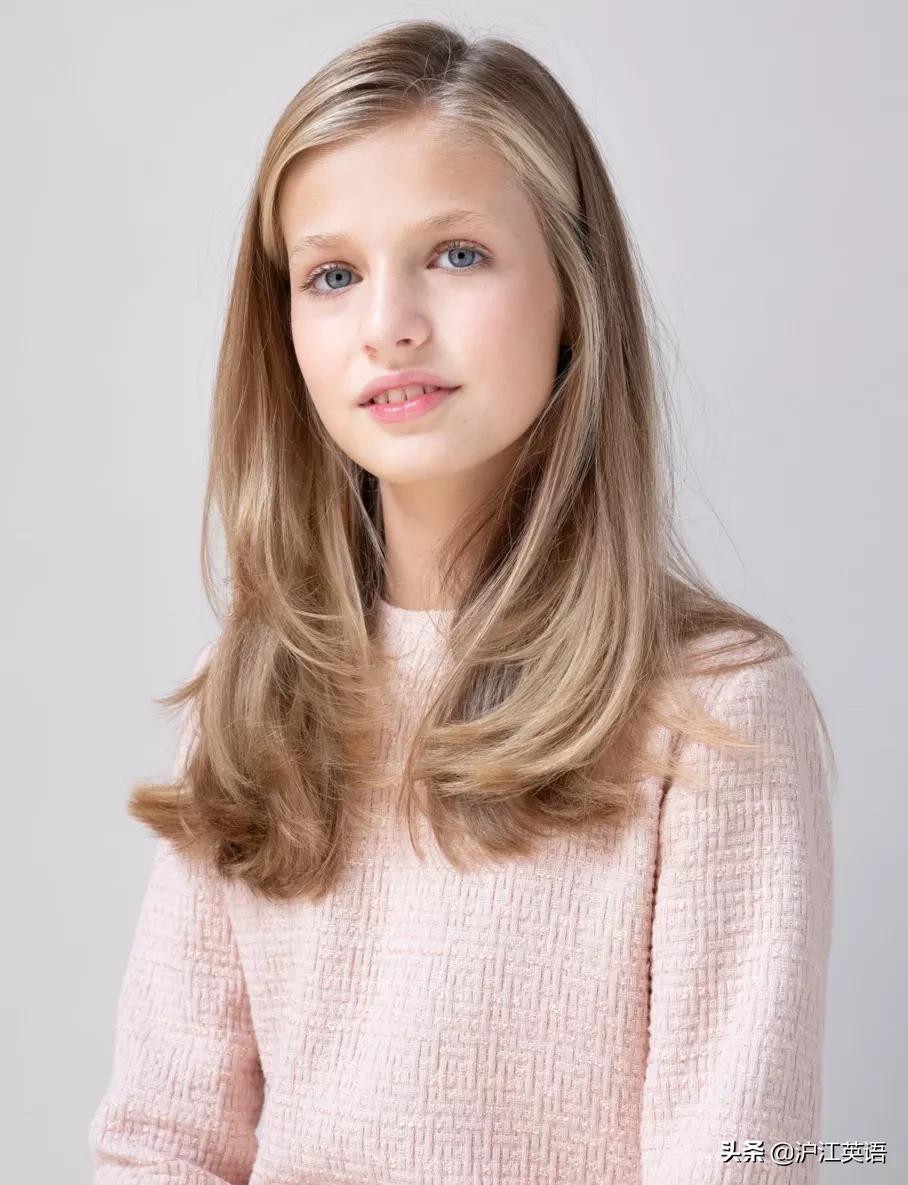 西班牙最年轻女王讲白话,西班牙未来女王纪录片