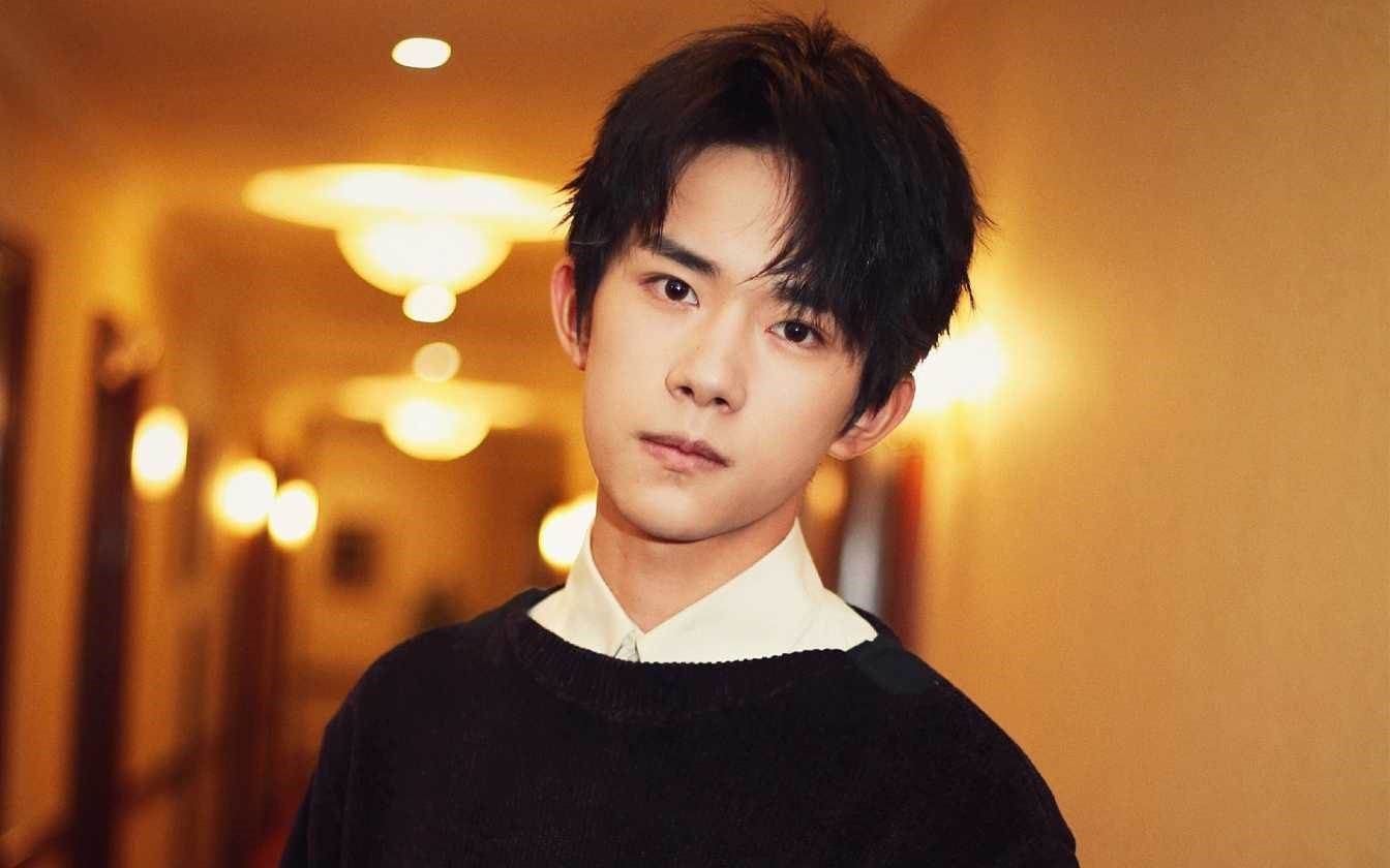 易烊千玺17岁生日今天要开心原声,易烊千玺说自己才19岁