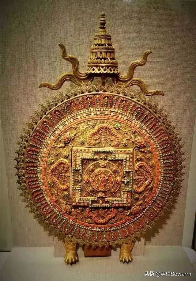 “兴正礼乐，度制于是政”，国礼是政治的媒介？