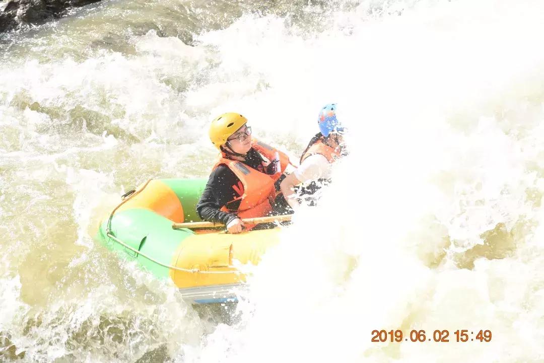 飞拉达攀岩溜索丛林溯溪地心探洞,清远飞拉达丛林探险