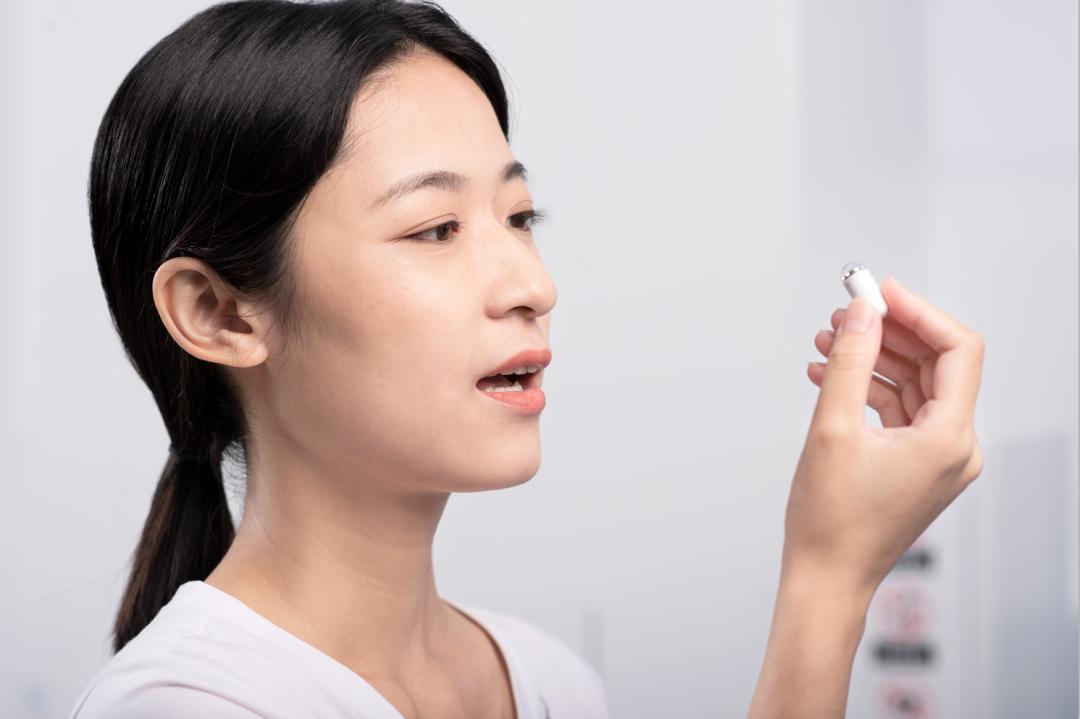 胃镜检查视频胃出血,胃镜检查全过程一直吐