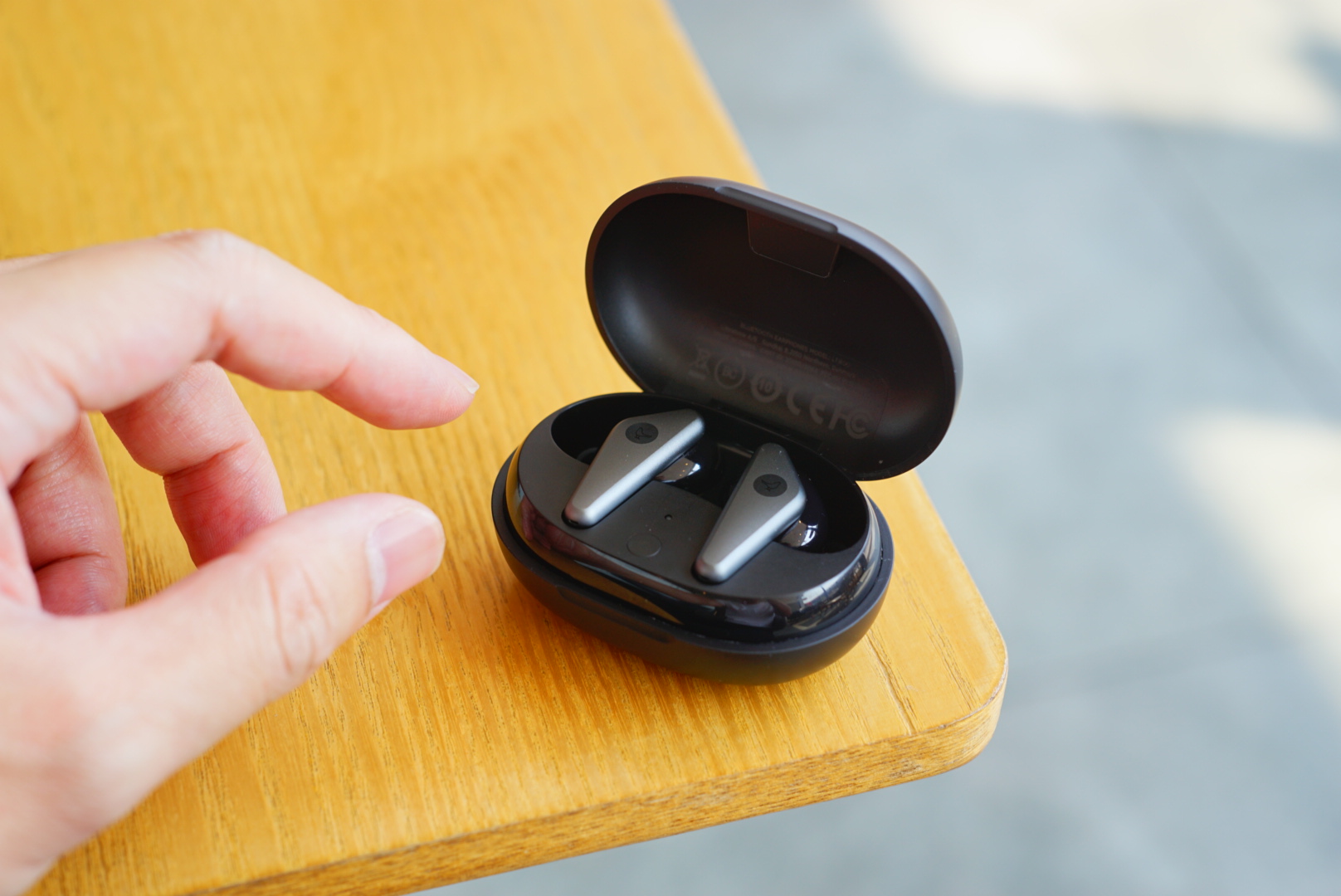 小鸟track+二代,libratone小鸟耳机trackair+评测