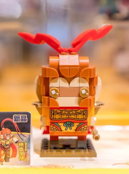 北京王府井乐高旗舰店视频,乐高王府井旗舰店定制小人