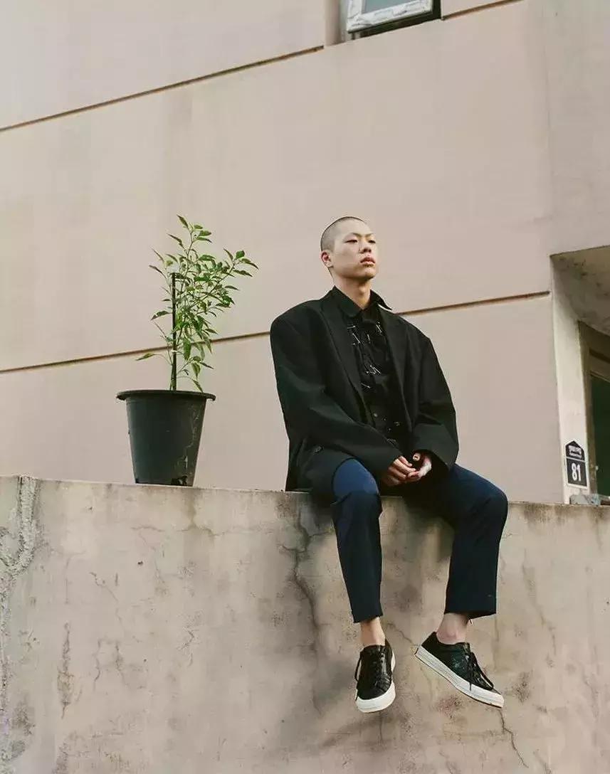 丑帅型男生网红,又高又帅的丑男