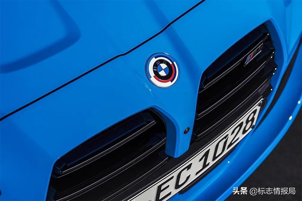 宝马新logo黑白,宝马新logo所有车型都换吗