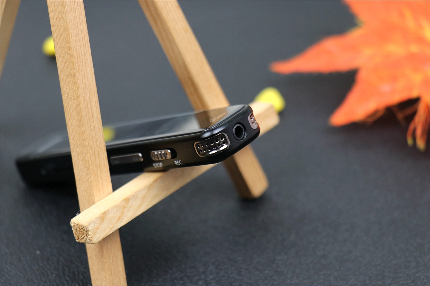 爱国者r6688录音笔使用图解,爱国者r6611录音笔使用说明