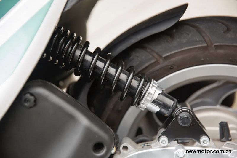 宗申比亚乔都市150详细参数,比亚乔cityfly150优缺点