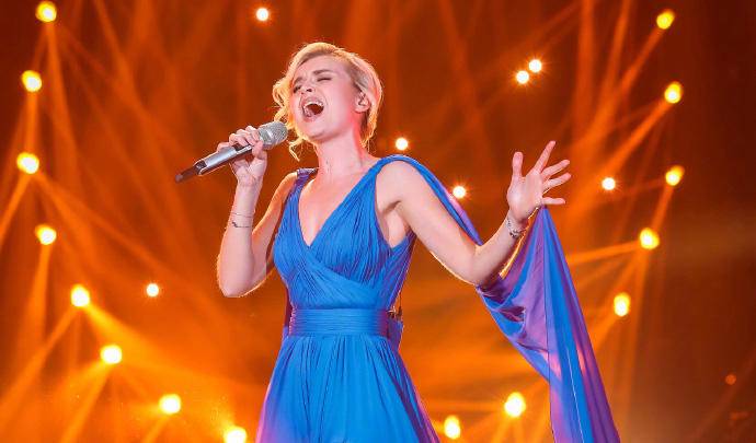 龚琳娜补位夺冠,龚琳娜歌手突围赛现场