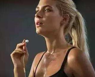 一盐一草解决皮肤油,皮肤容易出油用什么药