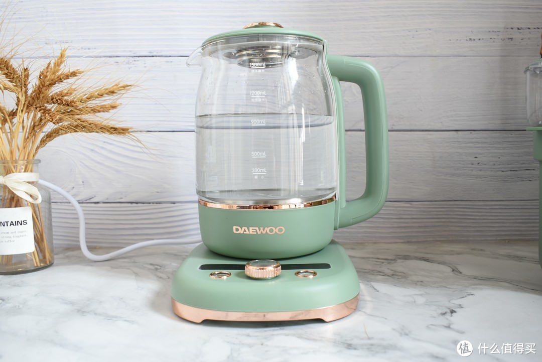 养生壶全自动多功能24小时保温,拥有一台多功能的大宇养生壶