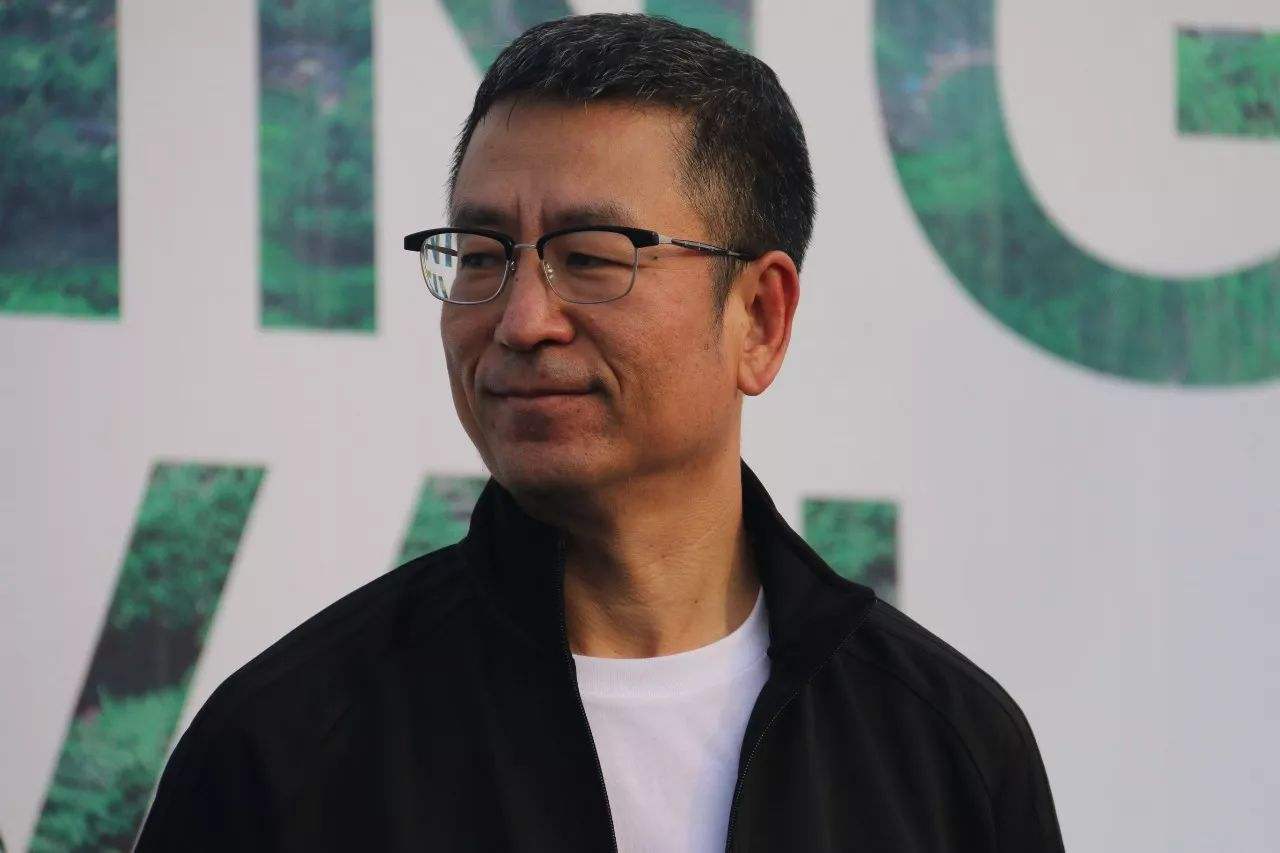 白岩松让心归零,白岩松成长和归零完整版