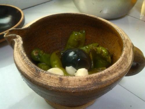 青椒皮蛋青椒用火烤,擂辣椒皮蛋能不能过油