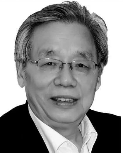 法学教育泰斗王家福先生，梁慧星张新宝徐国栋都是其学生