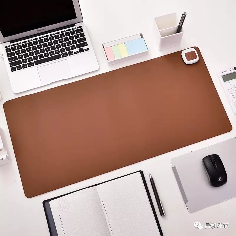 做作业玩电脑冻手冻脚怎么办？别告诉我，你没听说过电热桌垫！