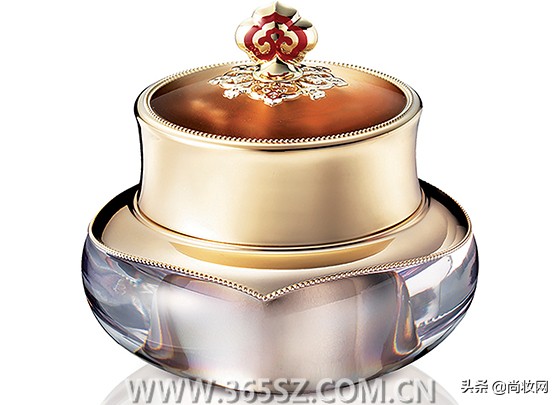 眼袋纹和鱼尾纹哪个容易去除,如何去除鱼尾纹和抬头纹的方法