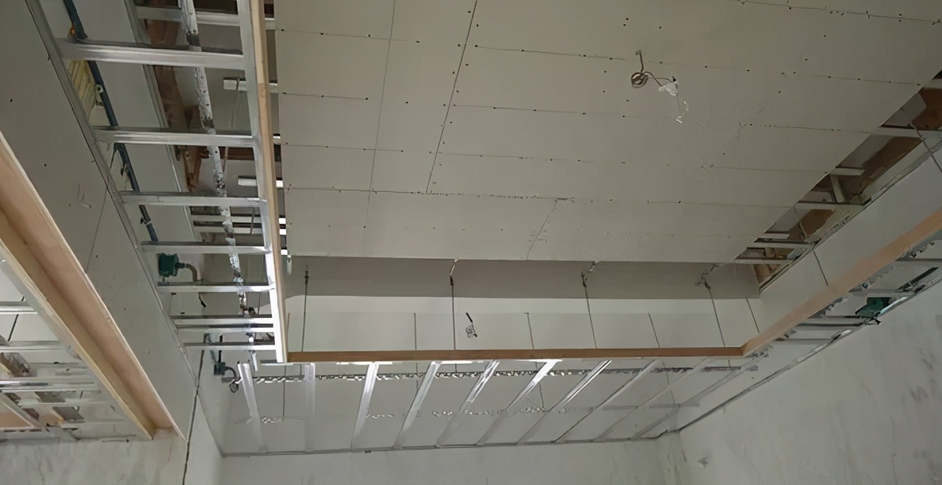 装修主材全包和半包哪个好,主材自己买是半包还是全包