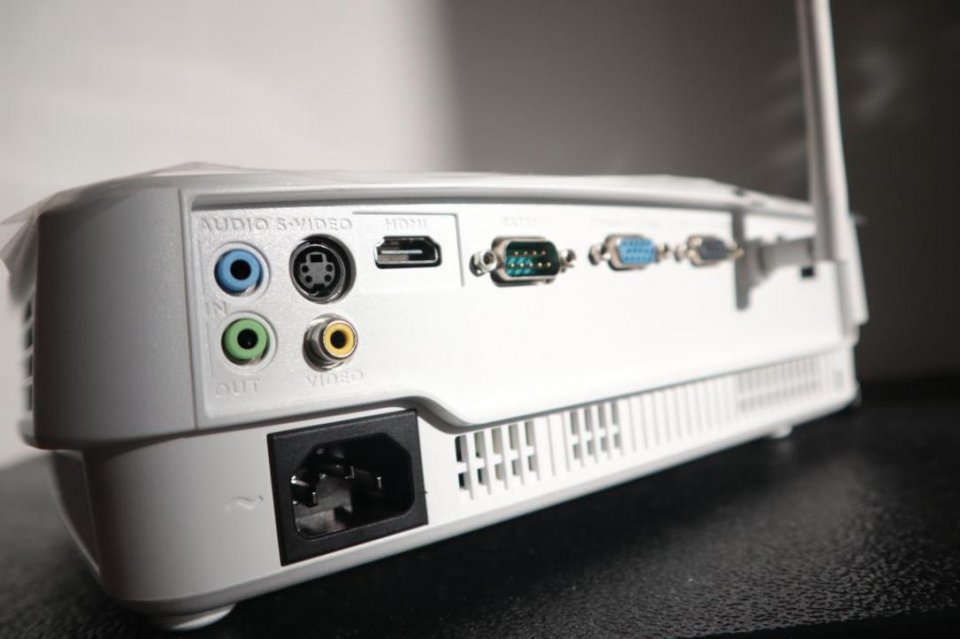 明基e500投影仪无线天线,明基e500投影仪怎么连接wifi网络