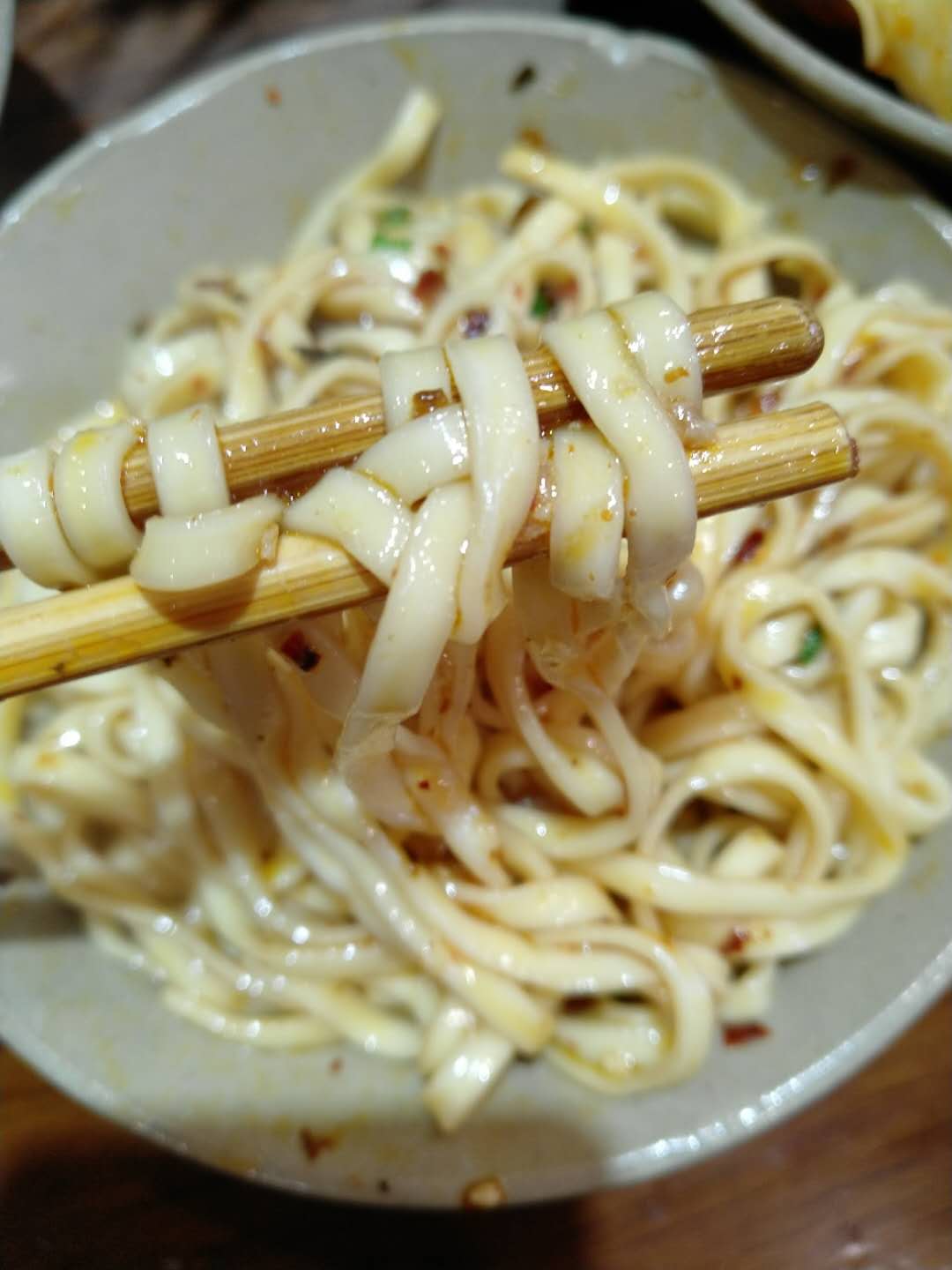 来成都必吃的十大小吃有哪些,外地人来成都必吃的十大小吃