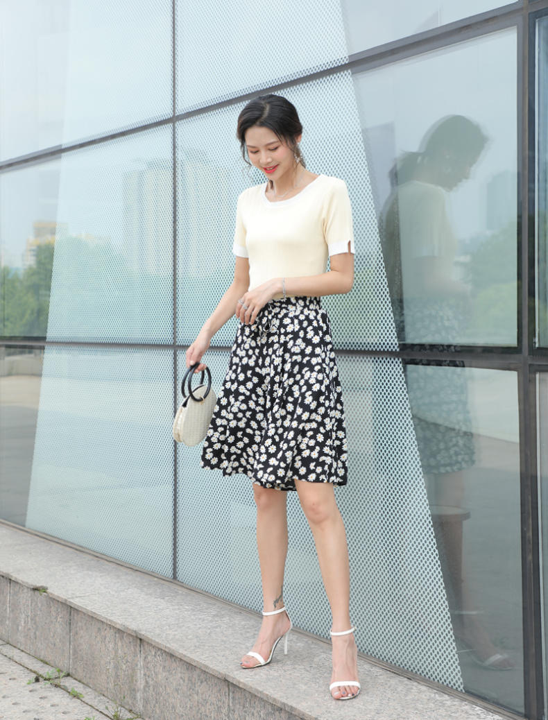 夏季新款小雏菊碎花裙裤,小雏菊背带裙裤