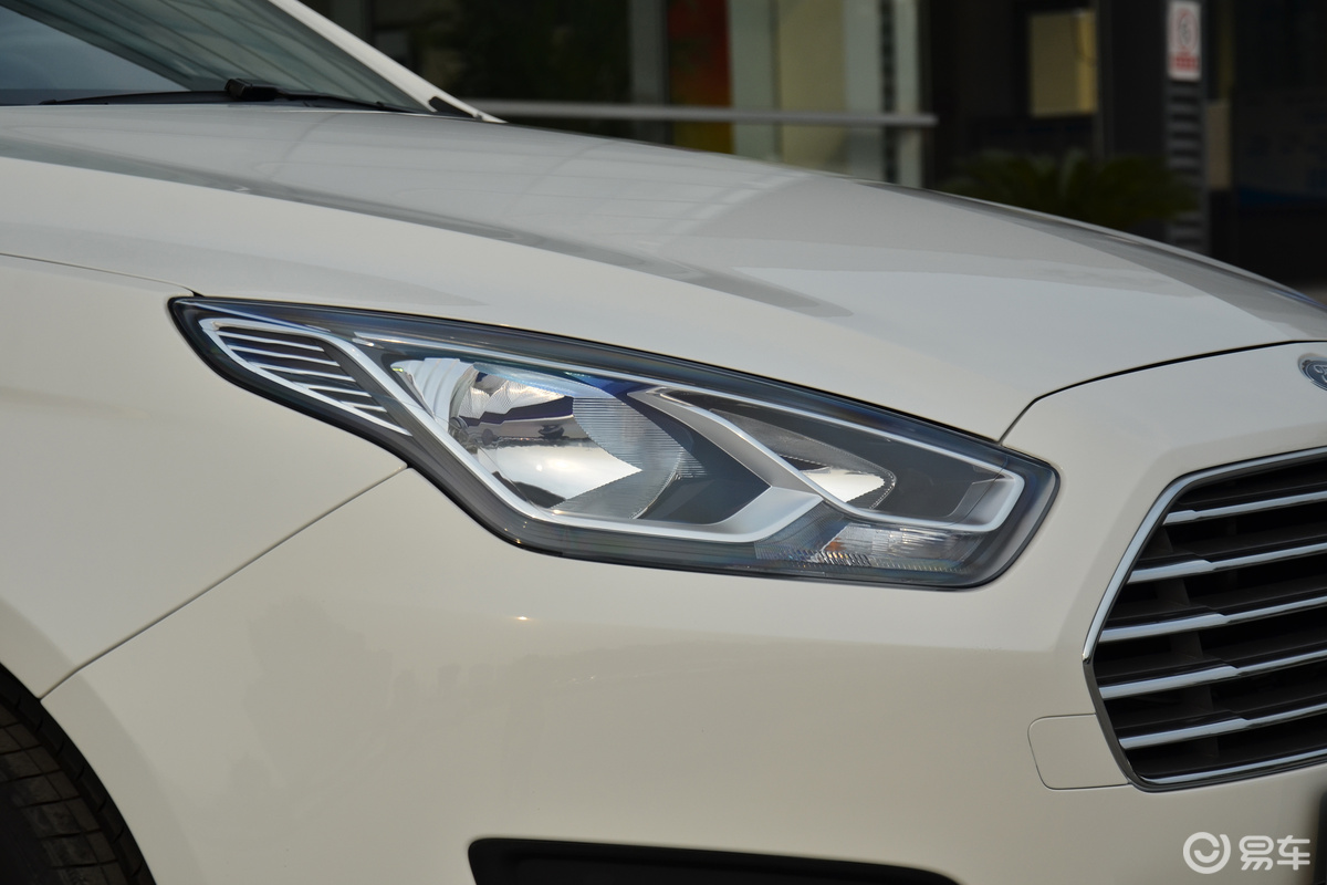 福睿斯2017款幸福版是国几,国六福睿斯空调滤芯怎么换