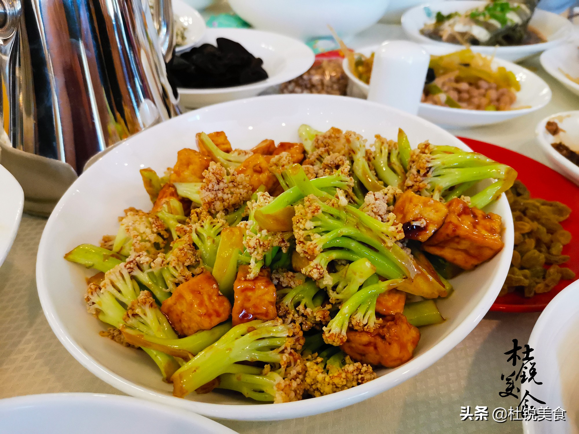 山东最豪华的婚宴菜,山东婚宴配置鲁菜