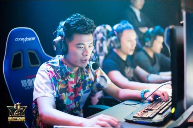 最痴迷于打游戏的明星,喜欢玩游戏的五位明星