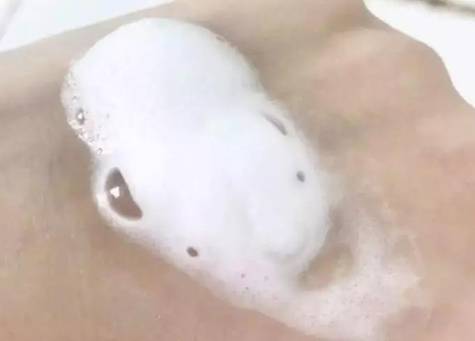 买洗面奶别跟风！洗面奶成分揭秘，看看你的洗面奶有没有中招