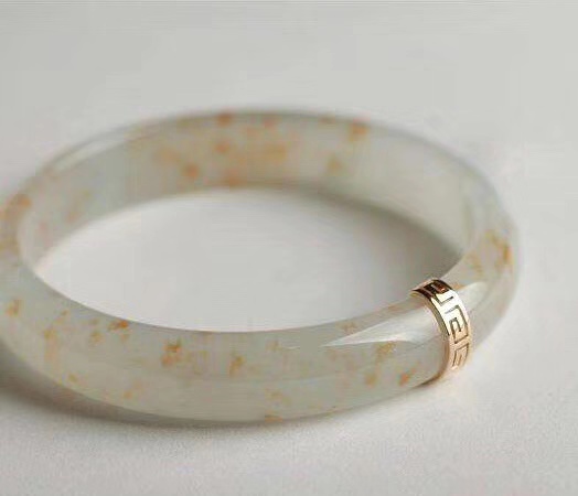 玉石手镯断裂修补,玉石手镯断裂怎样处理