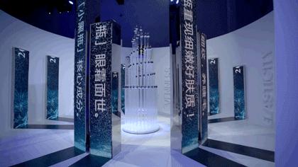 「小黑瓶」的奇幻沉浸体验展