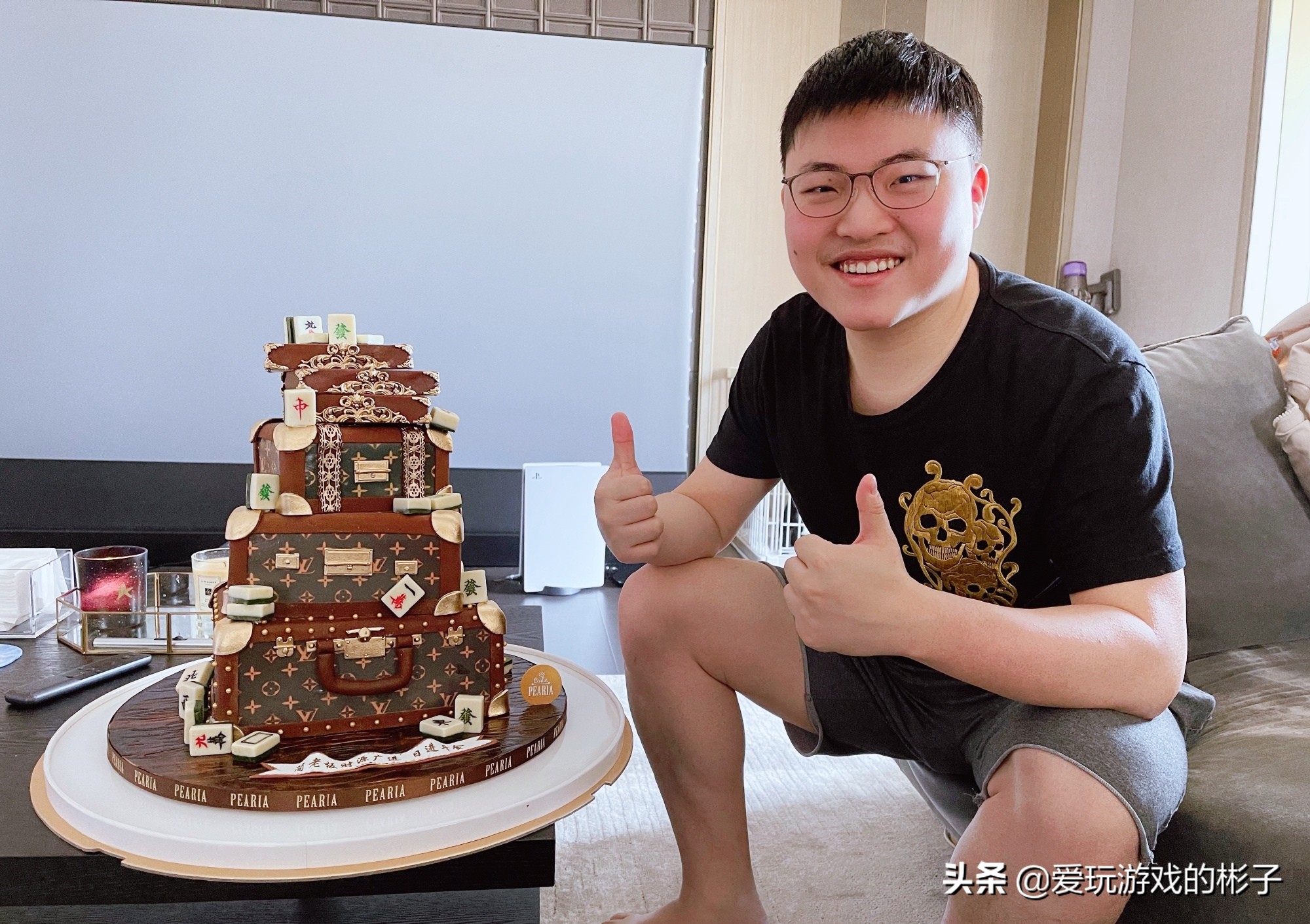 pdd给uzi生日发红包多少钱,pdd发uzi红包