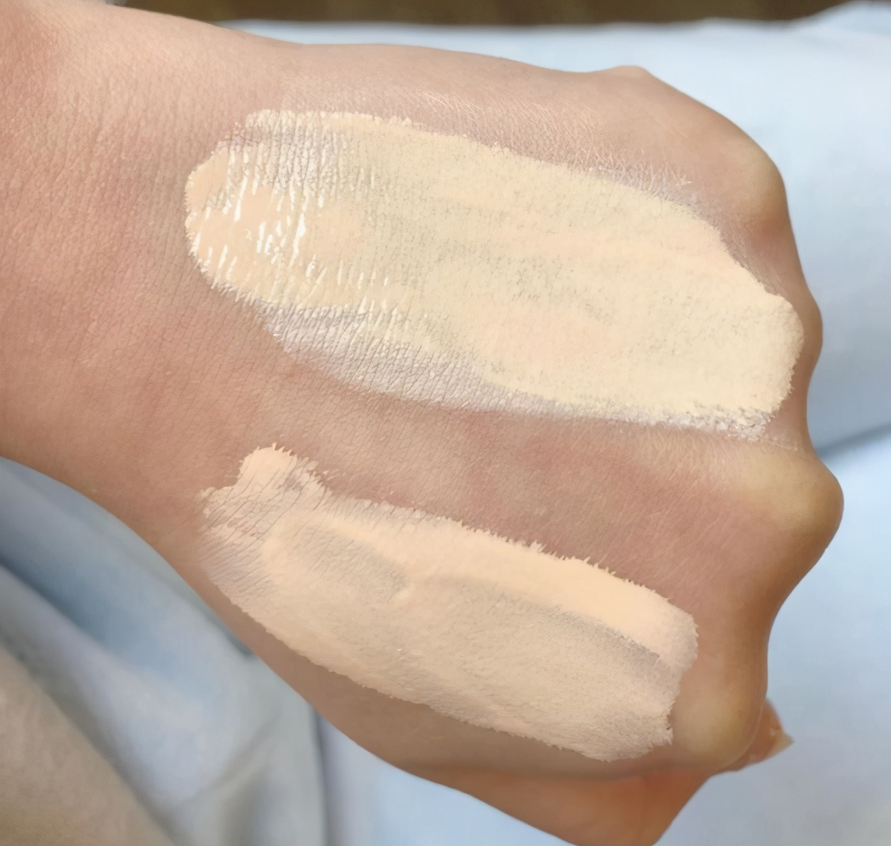 阿玛尼权力跟ysl恒久粉底液,阿玛尼遮瑕粉底液推荐