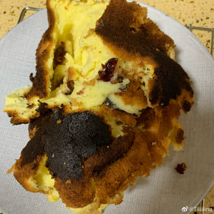 电饭锅蛋糕的翻车瞬间,电饭煲蛋糕大型翻车现场集合