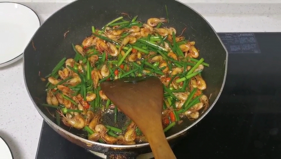韭菜花炒河虾的做法,韭菜花炒河虾如何做