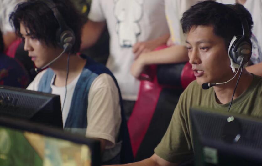 穿越火线许蔚为什么不救肖枫,穿越火线电视剧许蔚为什么变坏