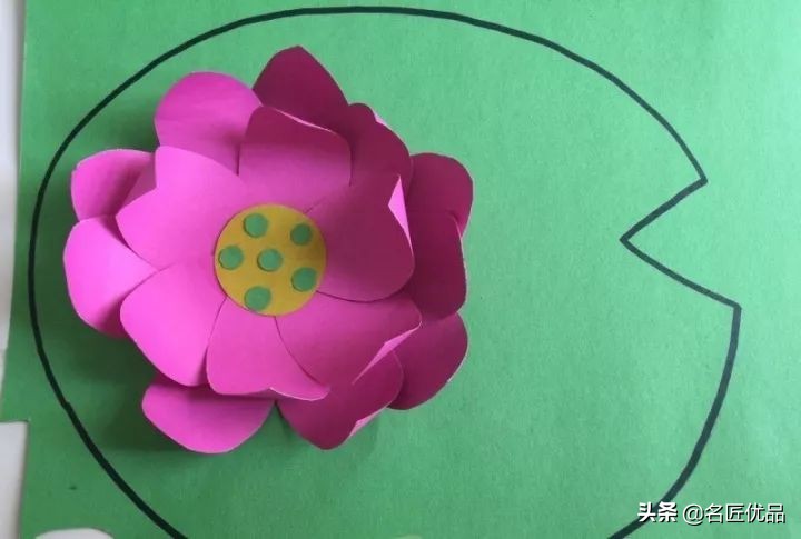 手工制作荷花睡莲,夏天的荷花手工小朋友