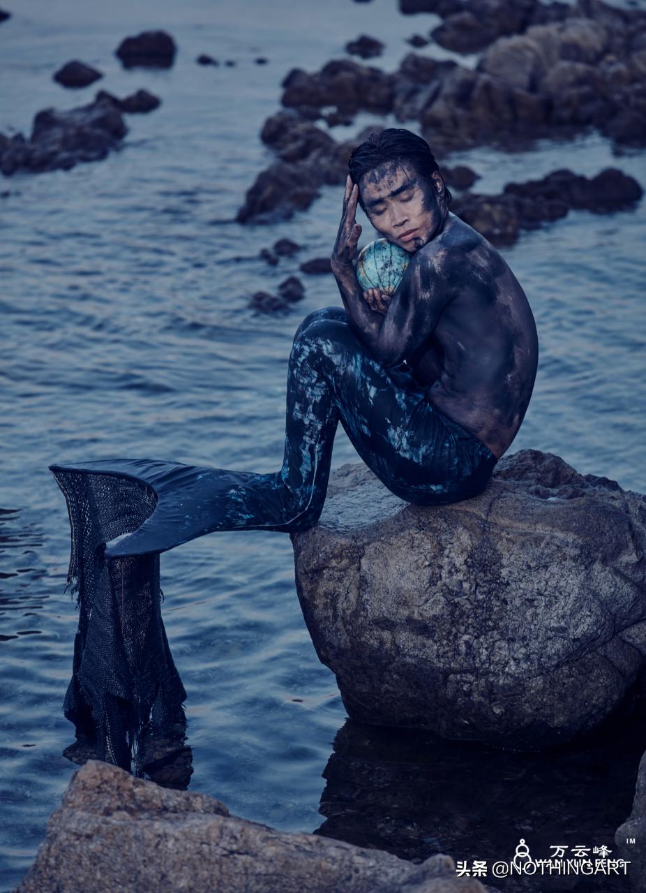 给明星做造型的“垃圾”行为艺术家？雷人背后的那一份深刻……