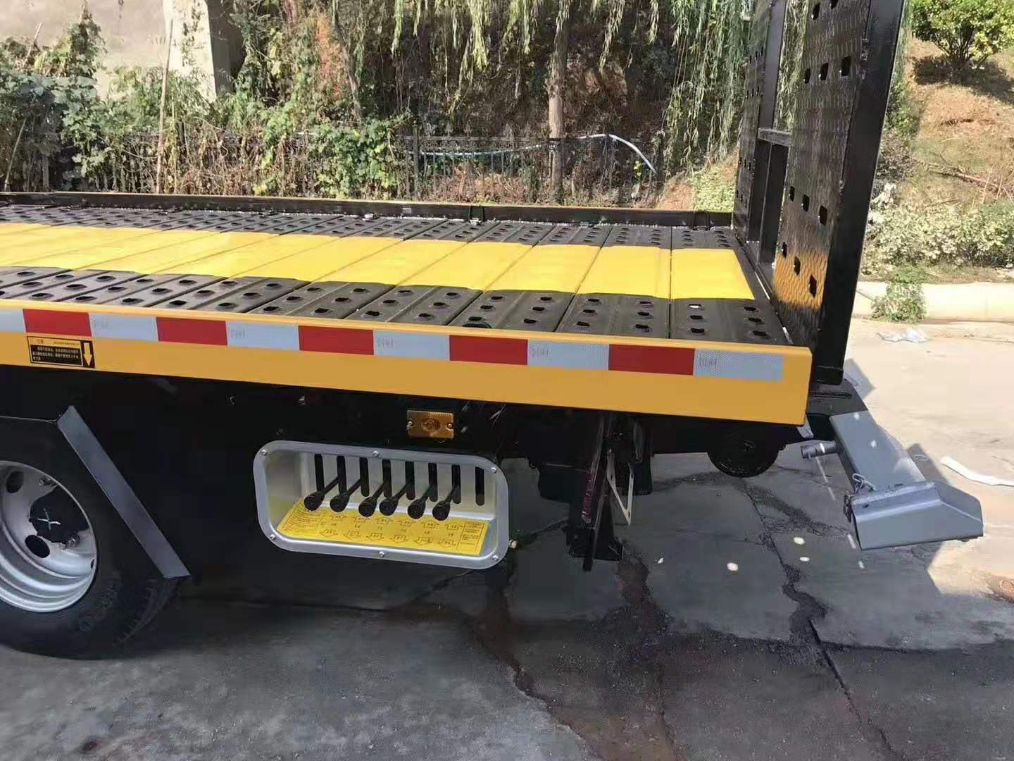 欧马可蓝牌平板清障车哪家质量好,欧马可蓝牌平板清障车