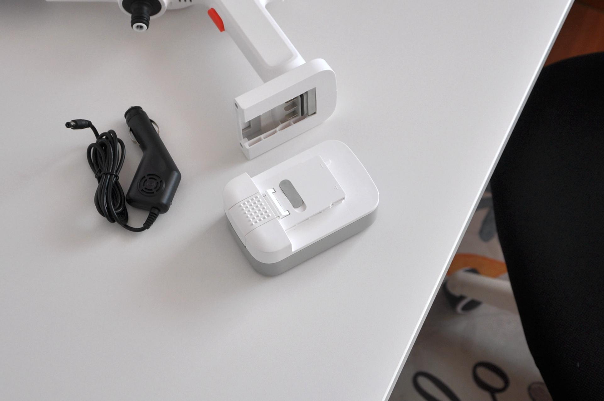 乐空手持锂电洗车机评测,便携洗车机220v高压家用