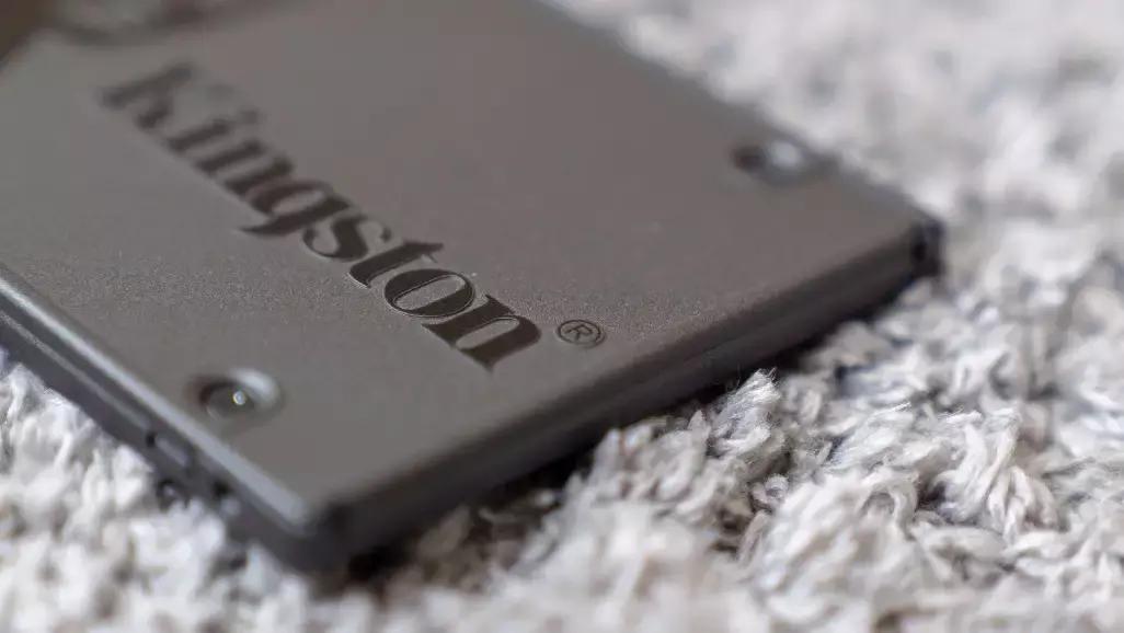 金士顿a400固态硬盘真的不好吗,固态硬盘三星870evo和金士顿a400