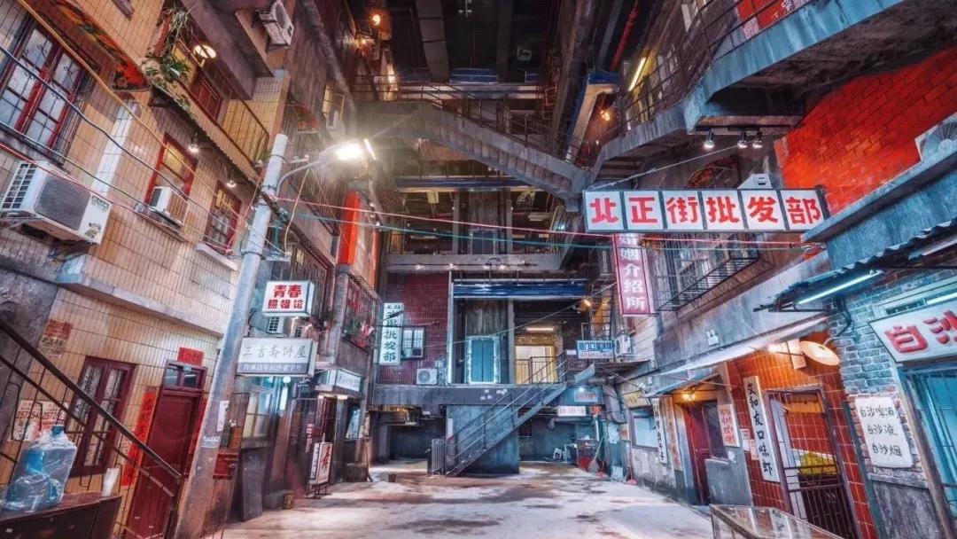 从5000元路边摊到200000000元超级龙虾店。他创业赚钱如此容易？