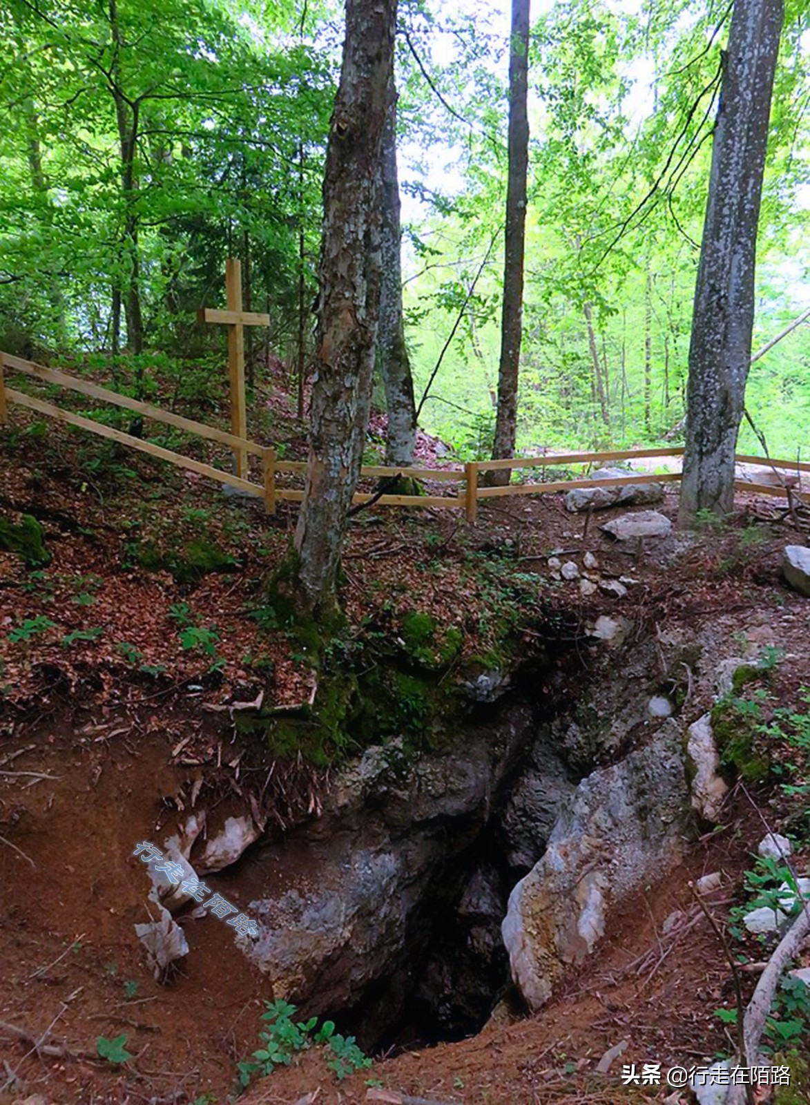 斯洛文尼亚国家好去吗,斯洛文尼亚在地图上为什么找不到