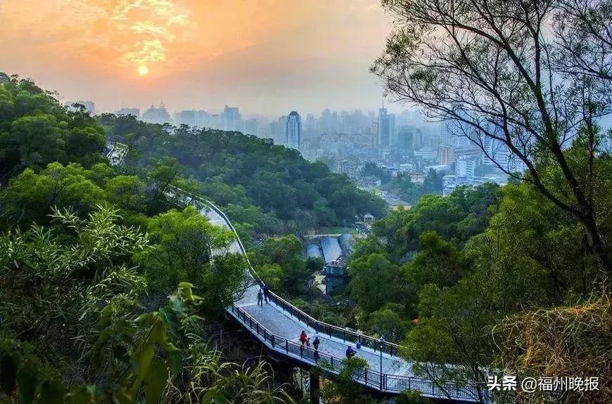 福州东街口去景点方便吗,东街口福州游玩