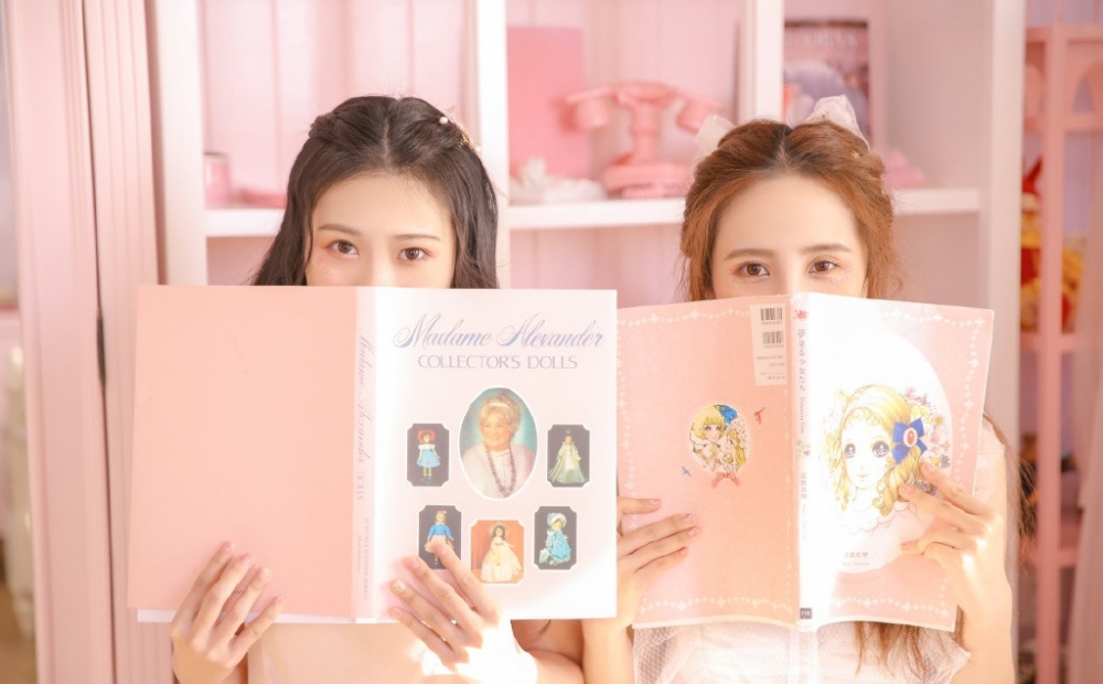 白衬衣闺蜜写真艺术照,闺蜜姐妹写真艺术照