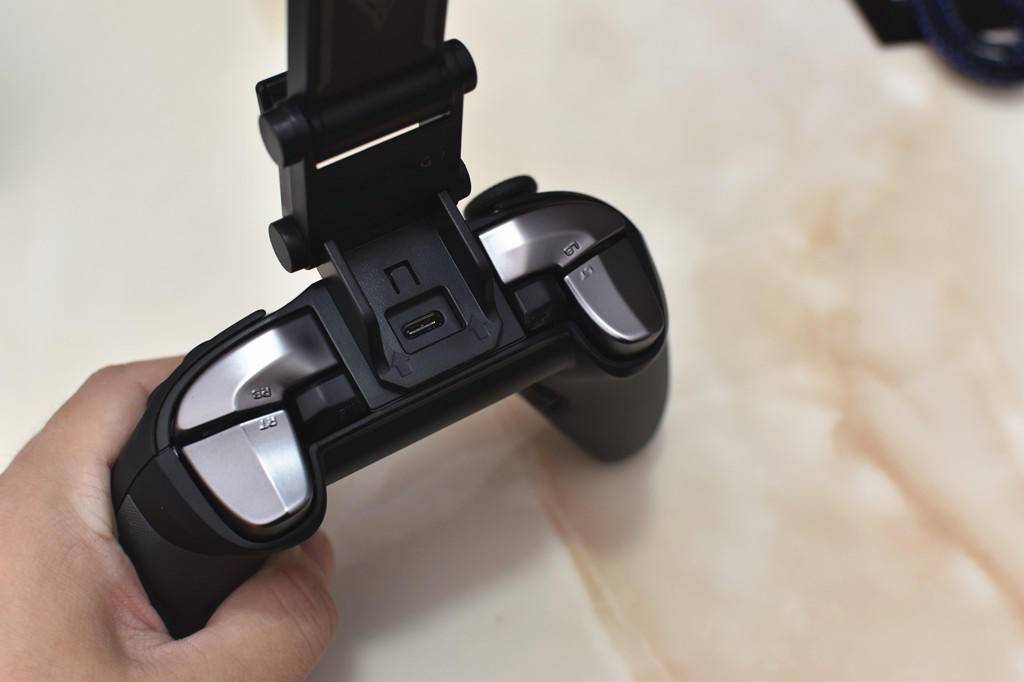 飞智八爪鱼手柄怎么玩王者光荣,xbox手柄和飞智八爪鱼二代哪个好