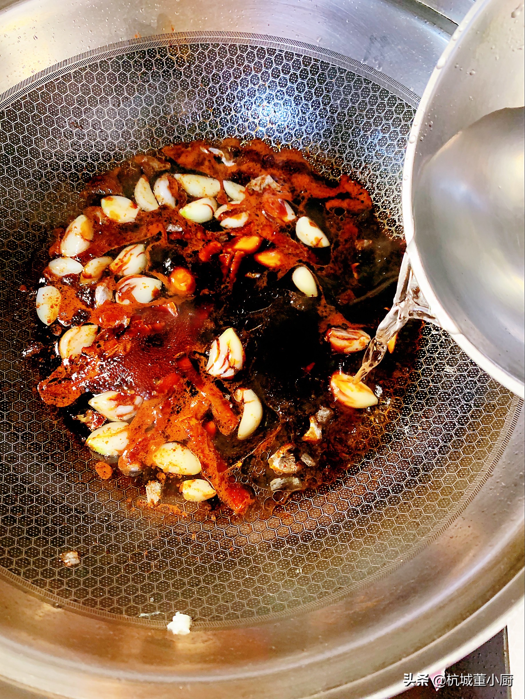 大厨红烧鲳鱼最正宗的做法,蒜子鲳鱼