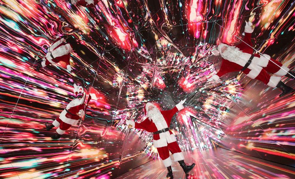 去香港看圣诞树攻略,香港中港城的圣诞树